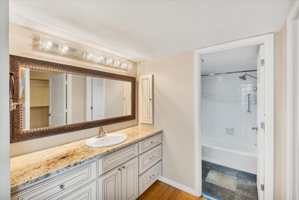 bathroom and kitchen remodeling gallery
